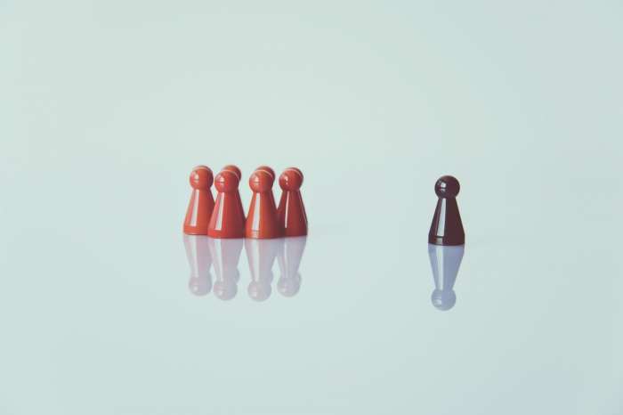 Conflit d’intérêts : quand le passé refait surface